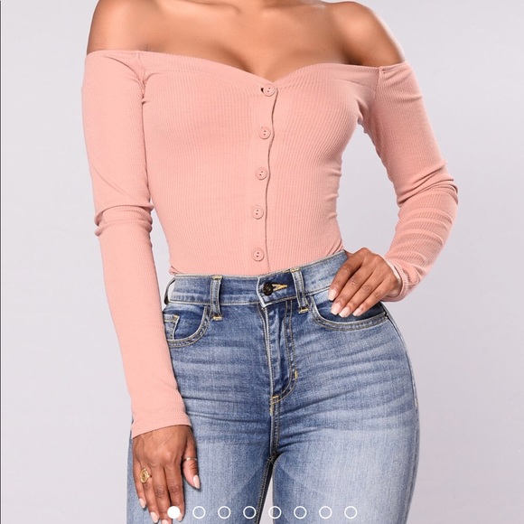 Fashion Nova Tops - Fashion Nova Mauve Bodysuit Never Worn Small